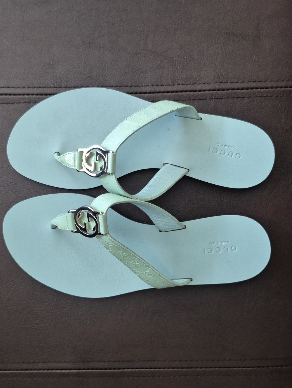 Gucci Guccissima Web Thong Sandals - Picture 6 of 16